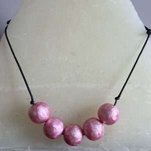 Beautiful Pink Acrylic Statement Necklace 💗 NWT